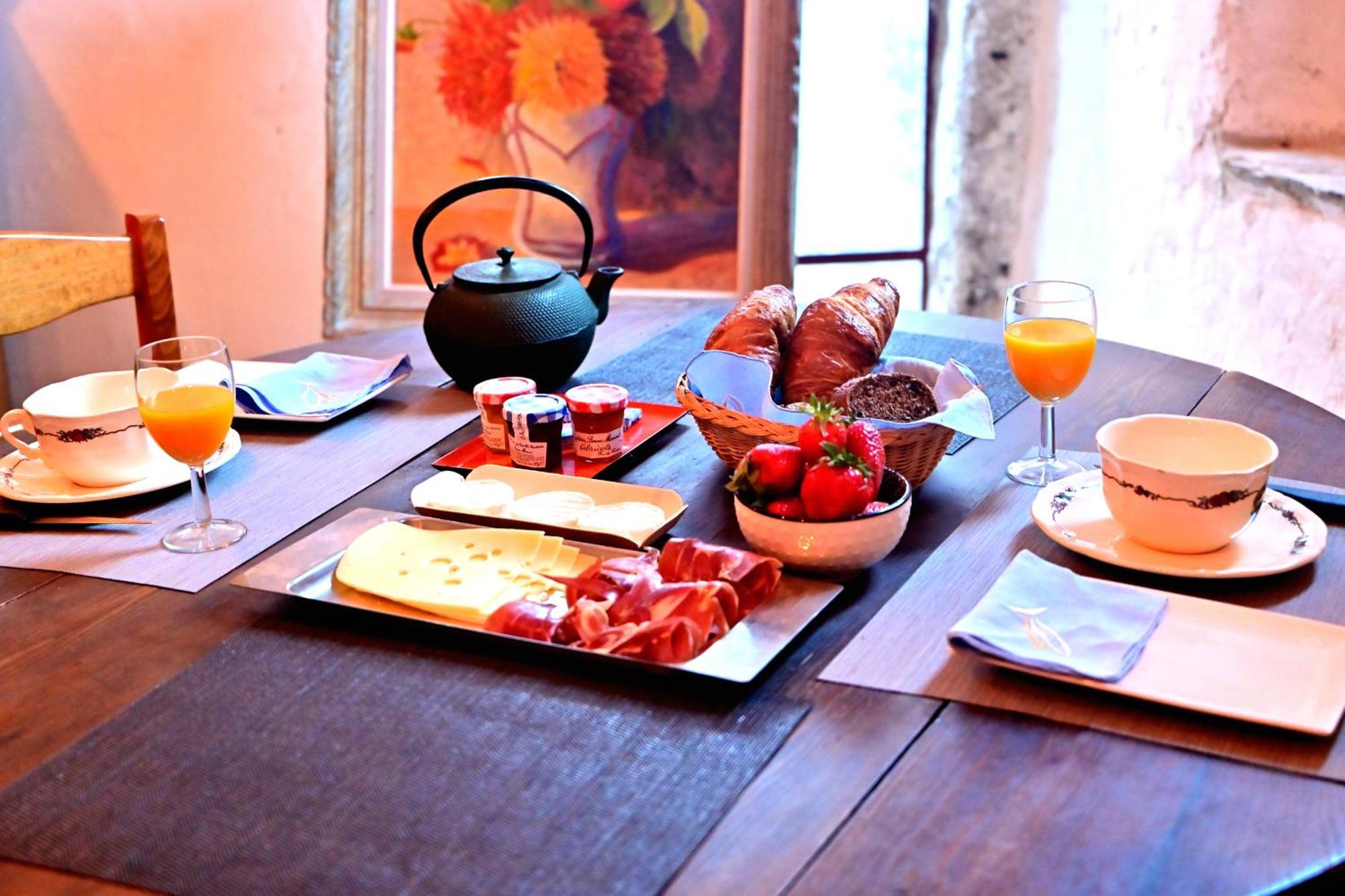 Bed and Breakfast Mas D'Aval Le Vigan  Esterno foto